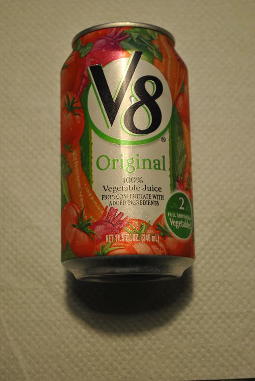 Ｖ８